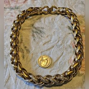 Elegant Gold Chain Necklace